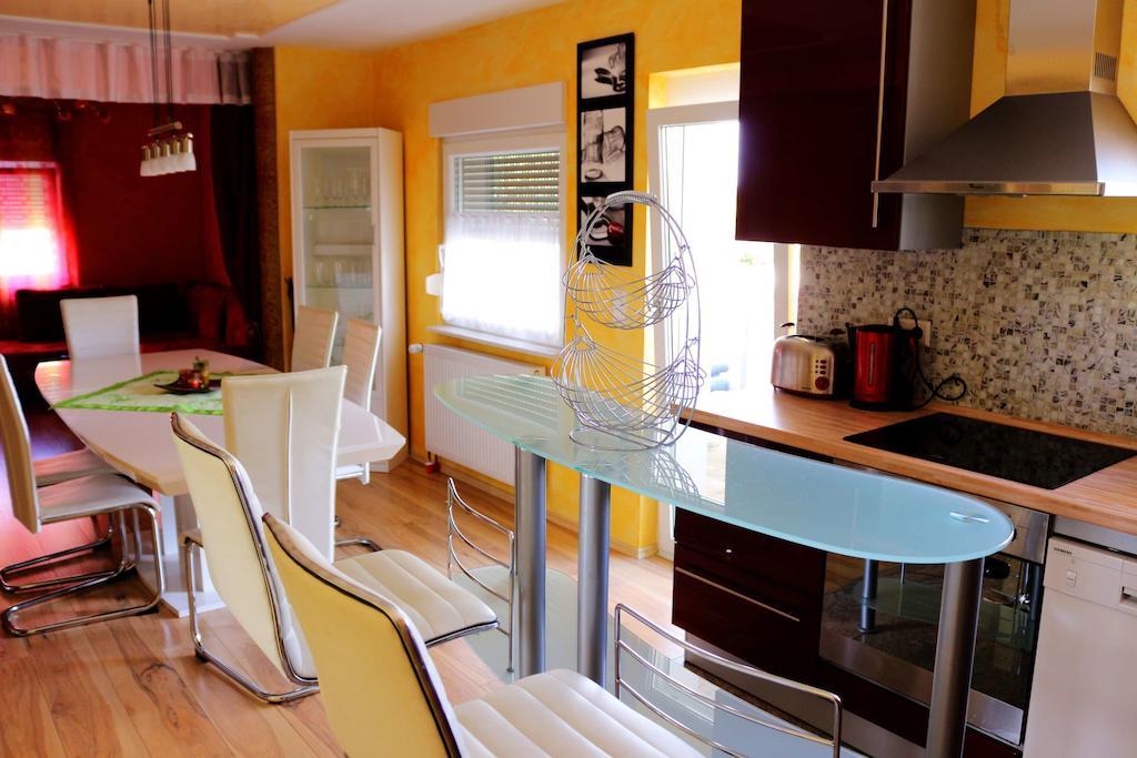 Apartment Euro As 카펠그라펜하우젠 객실 사진